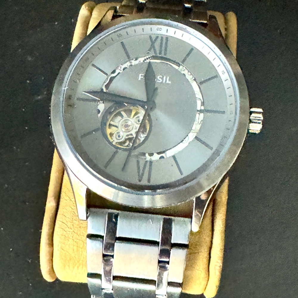 Men’s mechanical fossil watch